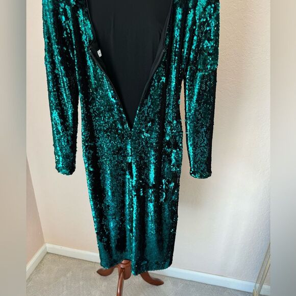 Dress The Population Natalie dress in emerald green sequins holiday cocktails XS - Picture 11 of 15